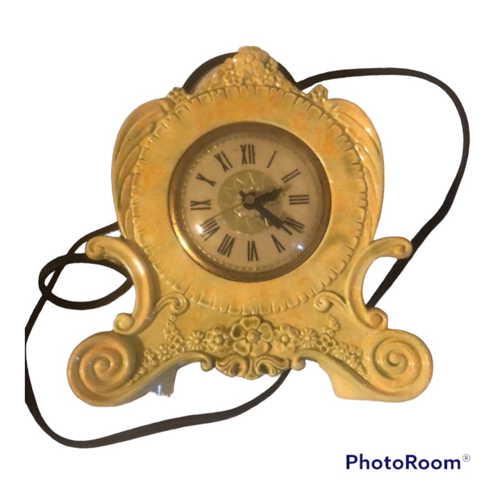 Holland mold rare Y2k discontinued vintage decoration clock